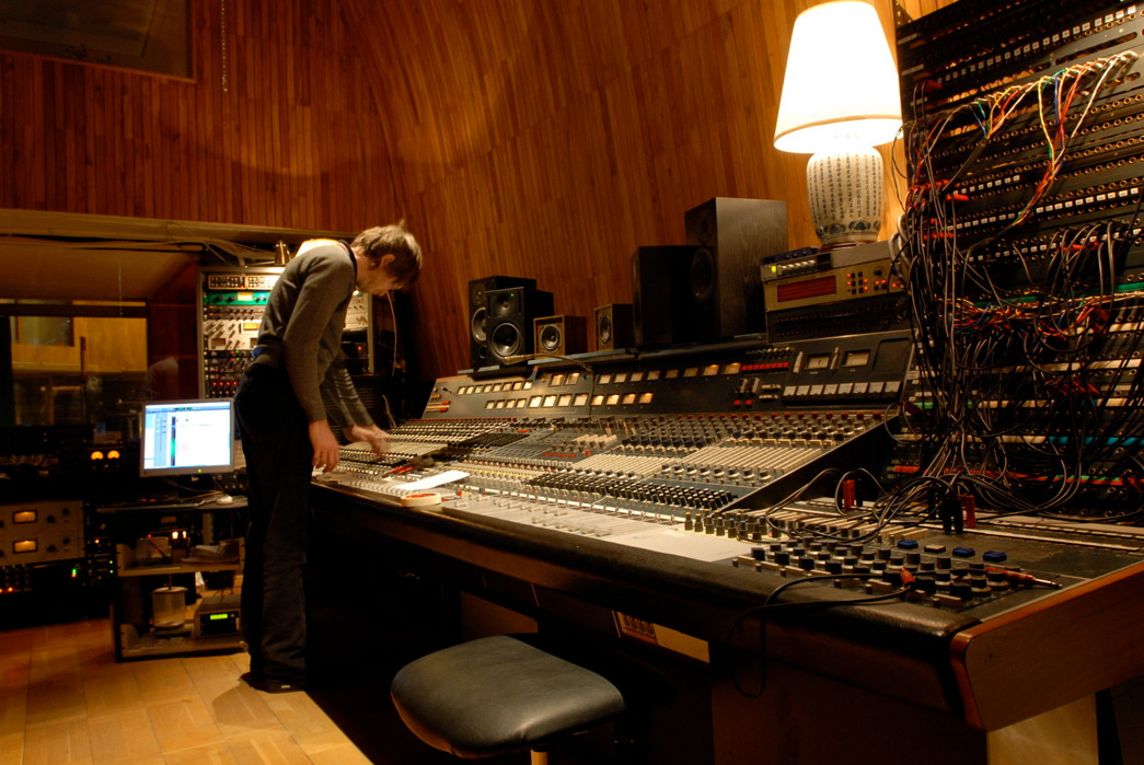 Neve 8048