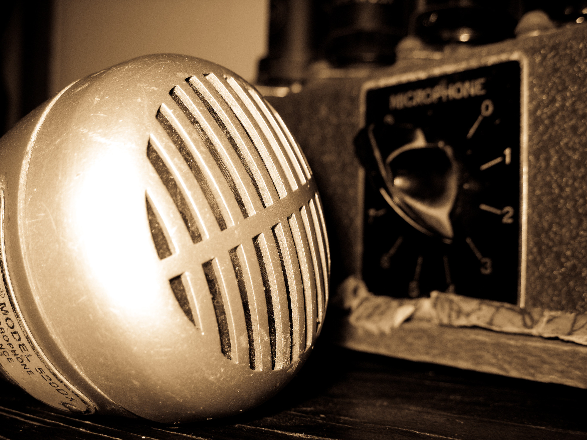 Shure 520DX "Green Bullet"