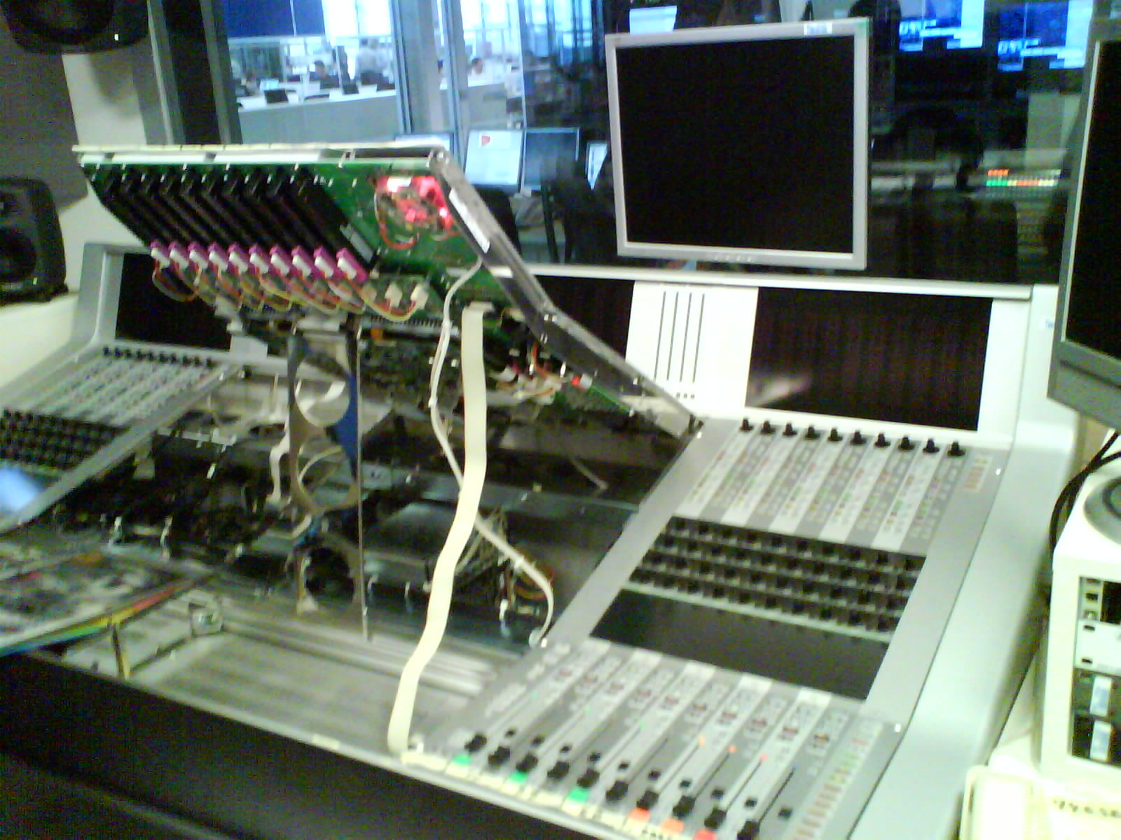 Studer Vista 7 / Vista 8 — Studer Vista 8 — open fader bay view